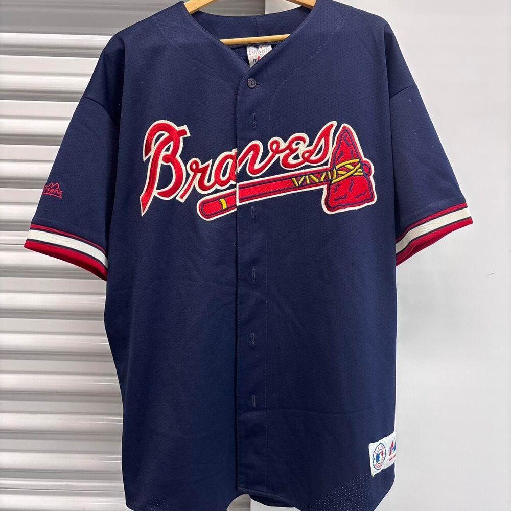 Vintage 1990s Atlanta Braves Chipper Jones jersey, size XXL, made in USA